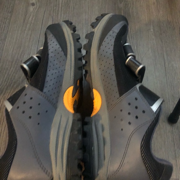Pearl Izumi X-Alp Enduro Men’s Black Orange Silver Cycling Shoes Size EU 40/7US - Picture 11 of 12